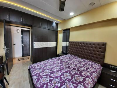 Bedroom Image of 1035 Sq.ft 2 BHK Apartment / Flat for rent in Kanakia Niharika, Thane West Thane for Rs. 60000