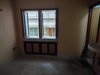 Bedroom Image of 500 Sq.ft 2 BHK Independent House for rent in Keshtopur Kolkata for Rs. 12000