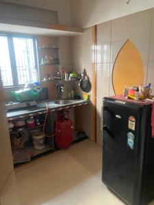 Kitchen Image of 750 Sq.ft 1 BHK Apartment / Flat for rent in Umarwada Surat for Rs. 7000