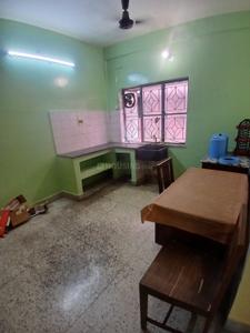 Bedroom Image of 700 Sq.ft 2 BHK Apartment / Flat for rent in Naktala Kolkata for Rs. 11000