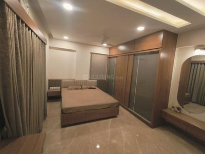 Bedroom Image of 3500 Sq.ft 4 BHK Villa for rent in Prahlad Nagar Ahmedabad for Rs. 100000