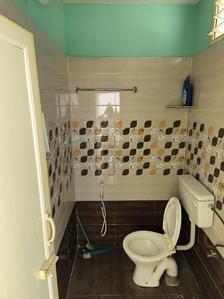 Bathroom Image of 399 Sq.ft 1 RK Builder Floor for rent in Mahadevapura Bengaluru for Rs. 11800