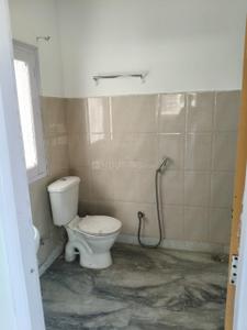 Bathroom Image of 5200 Sq.ft 6 BHK Villa for rent in Aditya DoonShire, Ballupur Dehradun for Rs. 300000