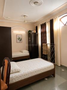 Bedroom Image of VM PG in Naraina, New Delhi