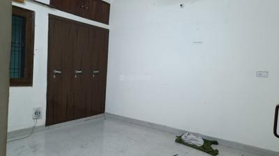 Bedroom Image of 1200 Sq.ft 2 BHK Apartment / Flat for rent in Sector 5 Dwarka New Delhi for Rs. 31000