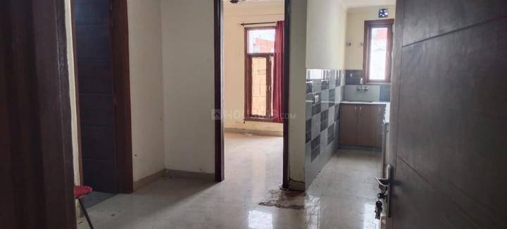 Near Saket metro  Property Details Video 1