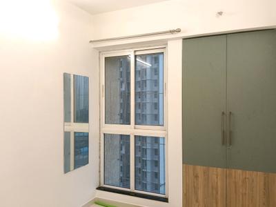 Bedroom Image of 700 Sq.ft 1.5 BHK Apartment / Flat for rent in Godrej Emerald, Kasarvadavali Thane for Rs. 27500