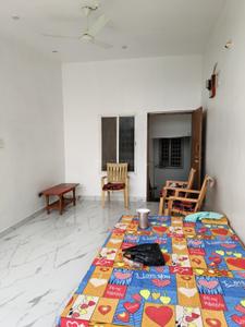 Living Room Image of 1000 Sq.ft 2 BHK Builder Floor for rent in Saman Rewa for Rs. 10000
