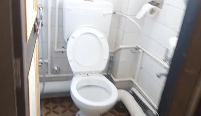 Bathroom Image of 751 Sq.ft 2 BHK Apartment / Flat for sale in Camp Pune for Rs. 11000000