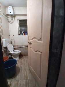 Bathroom Image of 575 Sq.ft 1 BHK Apartment / Flat for sale in Katraj Pune for Rs. 2100000