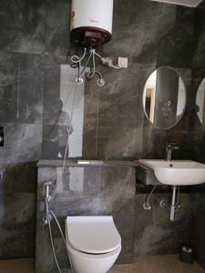 Common Bathroom Image of 2074 Sq.ft 3 BHK Apartment / Flat for sale in M3M Skywalk, Southern Peripheral Road Gurgaon for Rs. 35800000