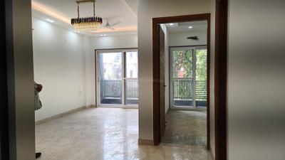 Living Room Image of 1600 Sq.ft 3 BHK Builder Floor for rent in Chittaranjan Park New Delhi for Rs. 85000