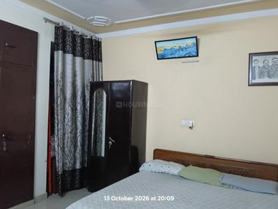 Bedroom Image of 900 Sq.ft 2 BHK Apartment / Flat for sale in Mayur Vihar Phase 3 New Delhi for Rs. 16900000