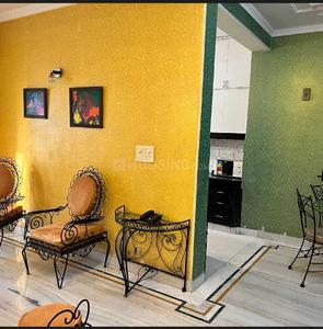 Hall Image of 1500 Sq.ft 3 BHK Apartment / Flat for rent in Parsvnath Prestige, Sector 93A Noida for Rs. 57000