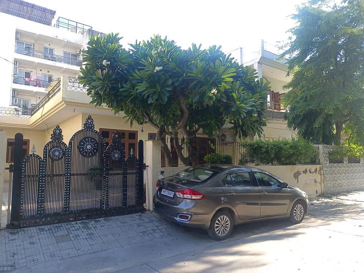 HBH Colony, Sector 46 Main Image 1