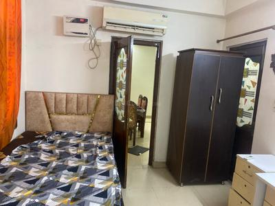 Bedroom Image of 1350 Sq.ft 3 BHK Apartment / Flat for rent in DDA Navniti Apartments, Patparganj New Delhi for Rs. 50000