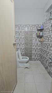 Bathroom Image of 1300 Sq.ft 2 BHK Independent House for rent in Kalkere Bengaluru for Rs. 32900