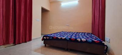 Bedroom Image of 1100 Sq.ft 2 BHK Builder Floor for rent in Sector 17 Gurgaon for Rs. 27000