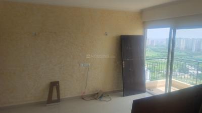 Living Room Image of 2175 Sq.ft 3 BHK Apartment / Flat for sale in Amrapali Crystal Homes Phase 1, Sector 76 Noida for Rs. 28200000