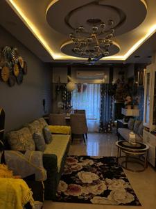 Hall Image of 1010 Sq.ft 2 BHK Apartment / Flat for sale in Om Sai Chembur Jeevan Deep CHSL, Chembur Mumbai for Rs. 21000000