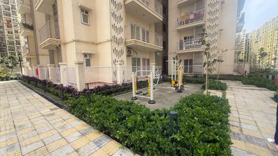 Building Image of 1625 Sq.ft 3.5 BHK Apartment / Flat for sale in Trident Embassy Reso, Noida Extension Greater Noida for Rs. 16500000