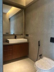Bathroom Image of 12500 Sq.ft 5 BHK Villa for rent in Juhu Mumbai for Rs. 1200000