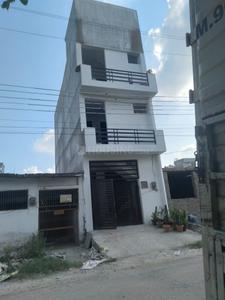 Image of 1500 Sq.ft 3.5 BHK Duplex for rent in Transport Nagar, Lucknow for Rs. 30000