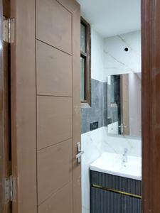 Bedroom Two Image of 1620 Sq.ft 4 BHK Apartment / Flat for sale in Sultanpur New Delhi for Rs. 13000000