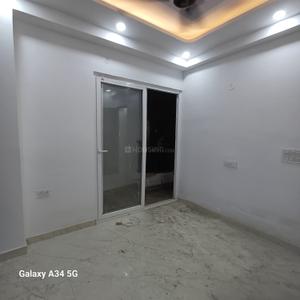 Hall Image of 950 Sq.ft 2 BHK Builder Floor for sale in Avenue 1, Sector 73 Noida for Rs. 3500000