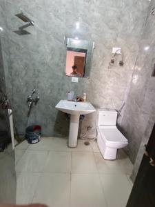 Image of 1800 Sq.ft 4.5 BHK Apartment / Flat for sale in Beta II, Greater Noida for Rs. 16500000