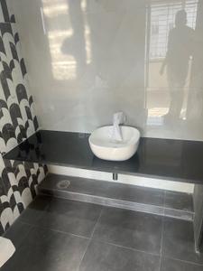 Bathroom Image of 2600 Sq.ft 4 BHK Villa for sale in Evergreen Anantara Block 5 Building A B C, Tilhari Jabalpur for Rs. 30000000