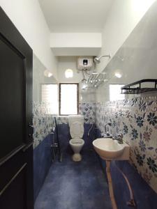 Image of 1304 Sq.ft 2 BHK Builder Floor for rent in Bamunimaidam, Guwahati for Rs. 27000