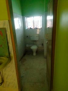 Bathroom Image of 900 Sq.ft 2 BHK Builder Floor for rent in Kalyani Nadia for Rs. 12000