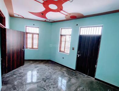 Bedroom Image of 600 Sq.ft 1 BHK Builder Floor for rent in Puth Khurd New Delhi for Rs. 7500