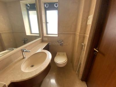 Bathroom Image of 1750 Sq.ft 3 BHK Apartment / Flat for rent in Malabar Hill Mumbai for Rs. 350000