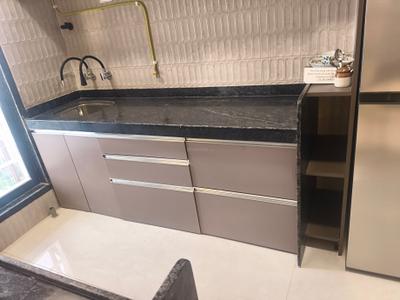 Kitchen Image of 850 Sq.ft 2 BHK Apartment / Flat for sale in Borivali West Mumbai for Rs. 25000000