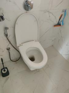 Common Bathroom Image of 1450 Sq.ft 3 BHK Apartment / Flat for rent in G K Sai Radha Complex, Bhandup West Mumbai for Rs. 75000