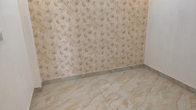 Bedroom Image of 700 Sq.ft 2 BHK Apartment / Flat for sale in DLF Ankur Vihar Ghaziabad for Rs. 2400000
