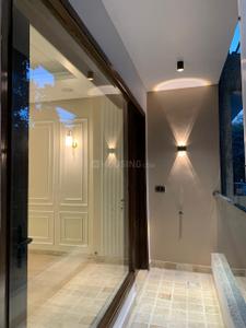 Balcony Image of 2000 Sq.ft 3 BHK Builder Floor for sale in Kirti Nagar New Delhi for Rs. 35000000