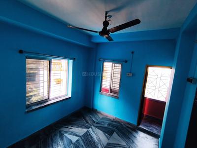 Bedroom Image of 750 Sq.ft 2 BHK Apartment / Flat for rent in Airport Gate no. 1 Kolkata for Rs. 10000