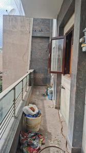 Balcony Image of 2000 Sq.ft 3 BHK Builder Floor for rent in RWA Jitar Nagar Block C, Krishna Nagar New Delhi for Rs. 38000