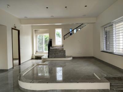 Living Room Image of 3300 Sq.ft 5 BHK Villa for sale in Injambakkam Chennai for Rs. 31000000