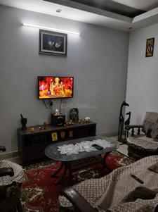 Bedroom Image of 1500 Sq.ft 3 BHK Builder Floor for sale in Sector 4 Rohini New Delhi for Rs. 7500000