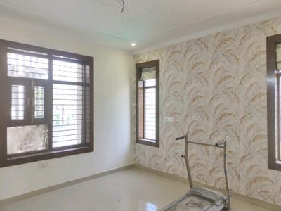 Bedroom Image of 2115 Sq.ft 4 BHK Builder Floor for sale in Sector 49 Faridabad for Rs. 16000000
