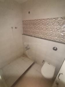 Bathroom Image of 1300 Sq.ft 2 BHK Apartment / Flat for rent in Vallabh Vidhyanagar Anand for Rs. 12000