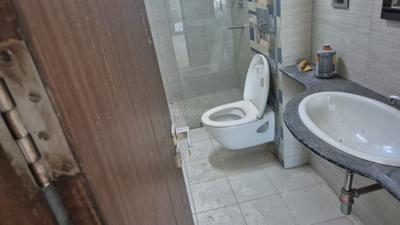 Image of 2500 Sq.ft 3.5 BHK Apartment / Flat for rent in Dalanwala, Dehradun for Rs. 50000
