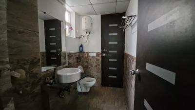 Image of 1690 Sq.ft 3 BHK Apartment / Flat for rent in Gaurs Sports Wood, Sector 79, Noida for Rs. 50000
