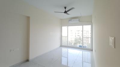 Hall Image of 735 Sq.ft 2 BHK Apartment / Flat for rent in Kukreja Golfscappe, Chembur Mumbai for Rs. 75000