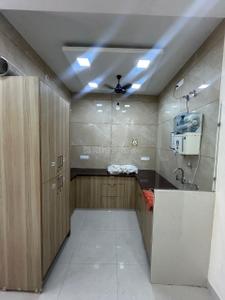 Kitchen Image of 1000 Sq.ft 2 BHK Builder Floor for rent in Preet Vihar New Delhi for Rs. 30000