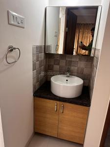 Bathroom Image of 1650 Sq.ft 3 BHK Apartment / Flat for sale in Majestique Signature Tower Phase 2, Balewadi Pune for Rs. 19000000